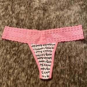 💕Vintage Victoria’s Secret Thong‎ Panty💕